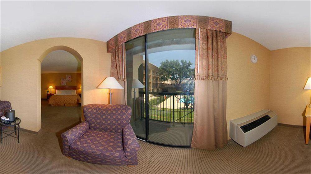 Clarion Hotel Park Central Ντάλλας Εξωτερικό φωτογραφία