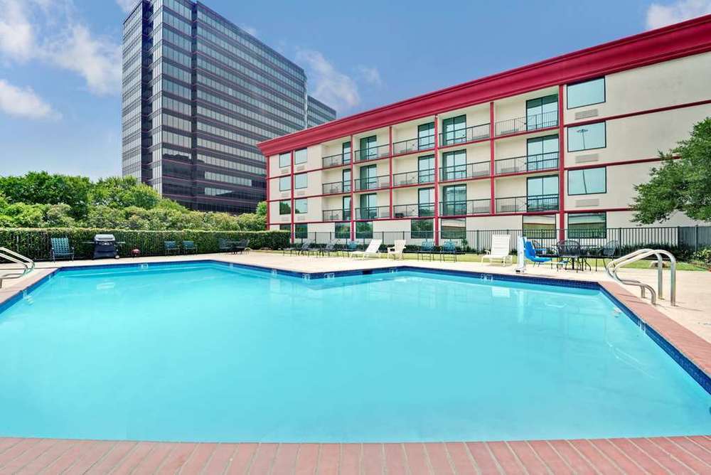 Clarion Hotel Park Central Ντάλλας Ανέσεις φωτογραφία